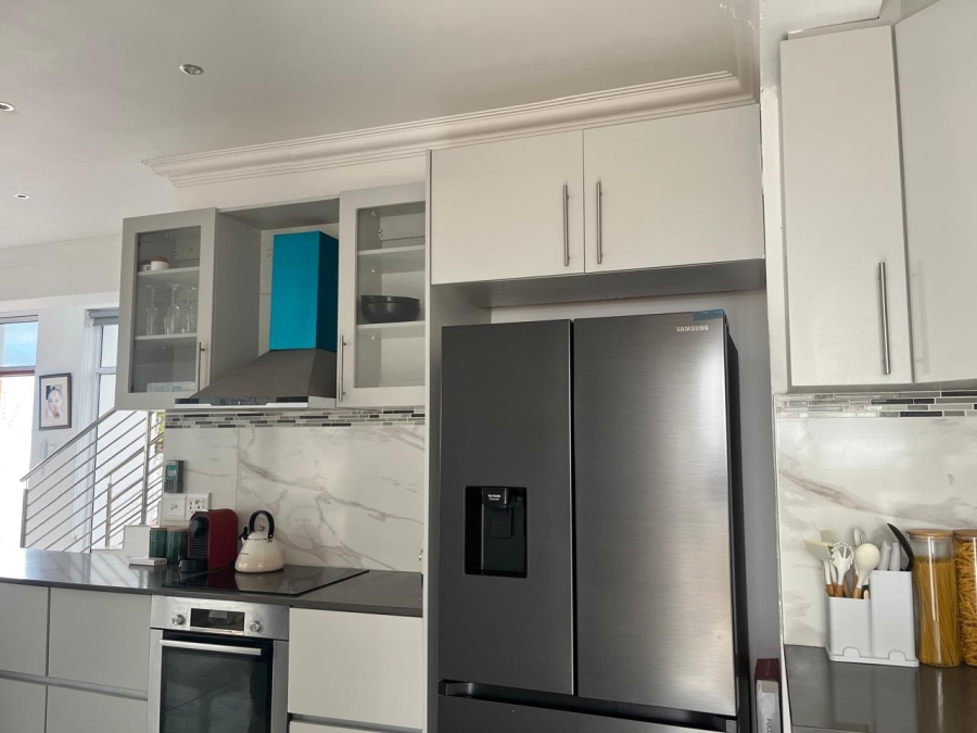 To Let 2 Bedroom Property for Rent in Seaview Eastern Cape